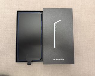 Samsung Galaxy S25+ 12gb Ram 512GB memoria Azul