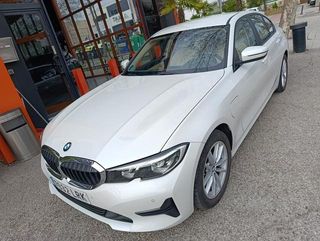 BMW Serie 3 330e 215 kW (292 CV)