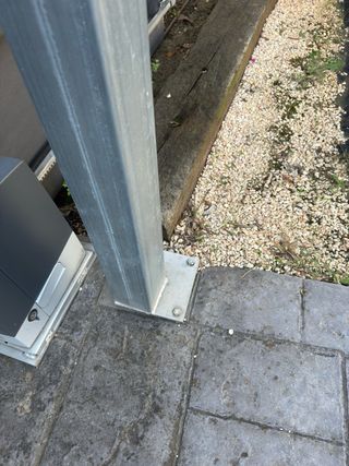 Porche inoxidable con lonas aislantes