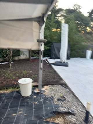 Porche inoxidable con lonas aislantes