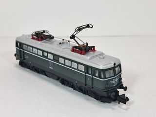 Escala N Locomotora eléctrica 1042 ÖBB Arnold 2334