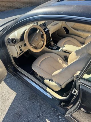 Mercedes-Benz  CLK 270CDI 2003