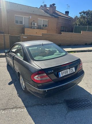 Mercedes-Benz  CLK 270CDI 2003