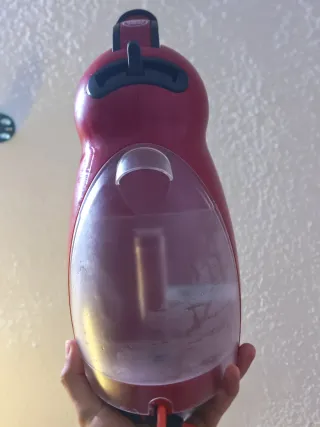 Cafetera Dolce Gusto Roja