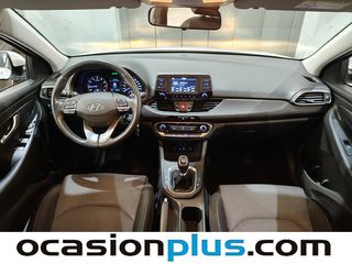 Hyundai i30 1.4 MPI Essence 74 kW (100 CV)