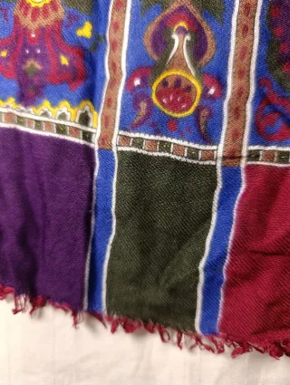 PRECIOSO PAÑUELO ANTIGUO INDUMENTARIA TRADICIONAL