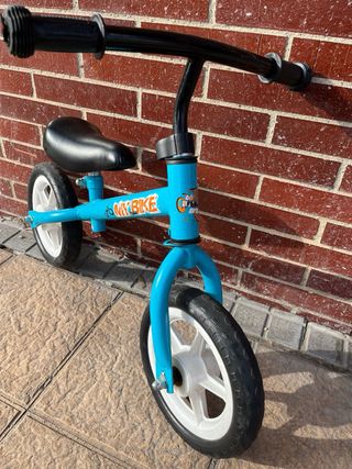 Bici de equilibrio infantil azul