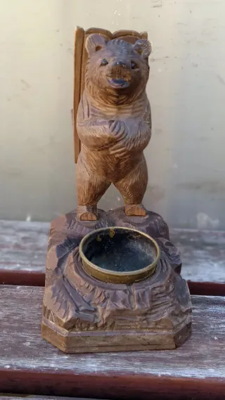 Talla oso tintero madera maciza selva negra S.XIX