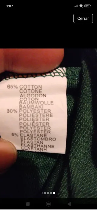 Vestido verde con texto Vous me manquez