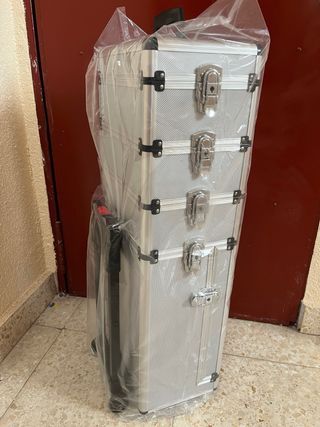 Maleta de trabajo plateada