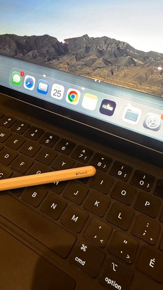 iPad Pro 12.9 M2 256GB + Teclado + Lápiz