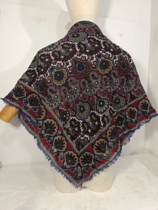PAÑUELO LANA ANTIGUO INDUMENTARIA TRADICIONAL