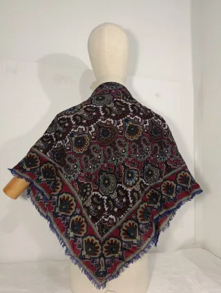 PAÑUELO LANA ANTIGUO INDUMENTARIA TRADICIONAL