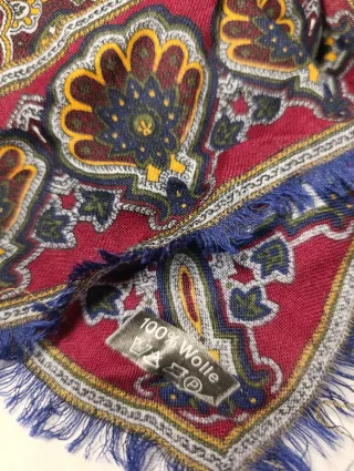 PAÑUELO LANA ANTIGUO INDUMENTARIA TRADICIONAL