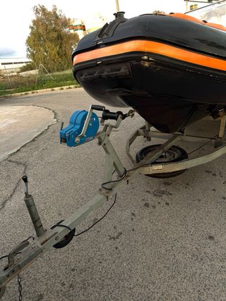 Zodiac 6m 7 plazas con toldo y remolque