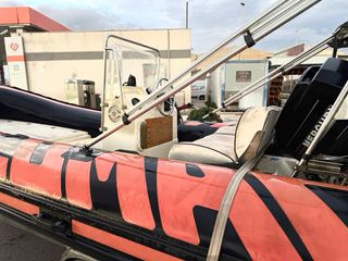 Zodiac 6m 7 plazas con toldo y remolque