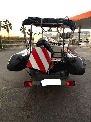 Zodiac 6m 7 plazas con toldo y remolque