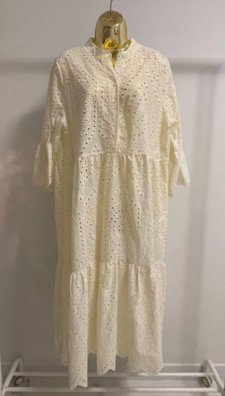 Vestido amarelo bordado tamanho único