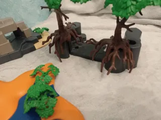 Lote Playmobil río y árboles con raíces