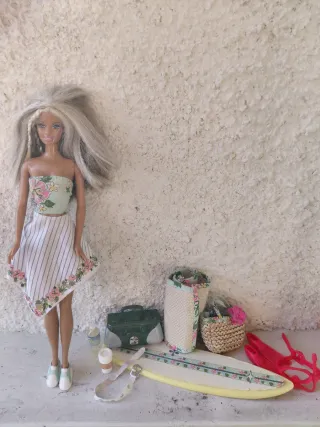 Barbie Surfista California Girl