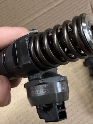 4 Inyector bomba 1.9 (4 unidades) GRUPO VAG