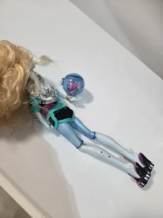 Muñeca Monster High Lagoona Blue