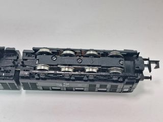 Locomotora diésel BR V188 DB ROCO 23436 escala N