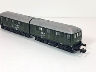 Locomotora diésel BR V188 DB ROCO 23436 escala N