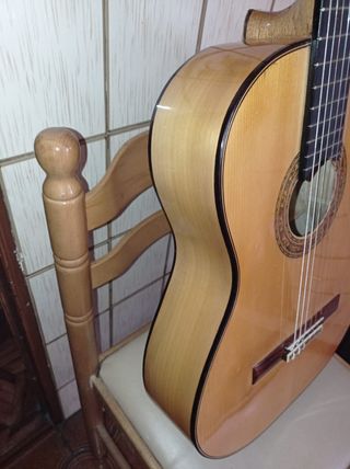 Guitarra Flamenca