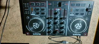 Numark Party Mix Controller DJ
