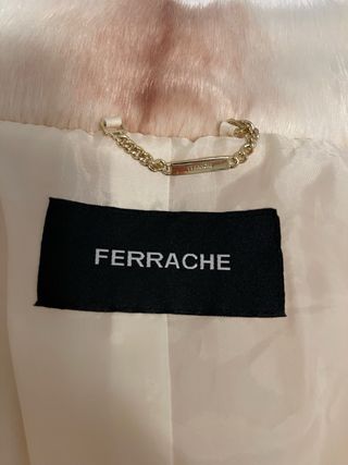 Casaco Ferrache Pelo Bege e Rosa