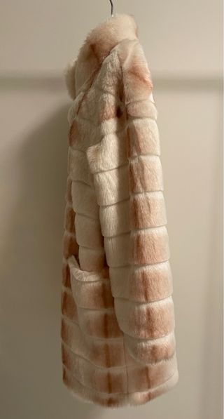 Casaco Ferrache Pelo Bege e Rosa