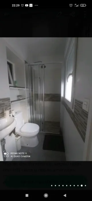 Se alquila habitación individual /doble.