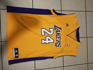 NBA adidas Bulls/Lakers/Cavs (Rose, Kobe, LeBron)