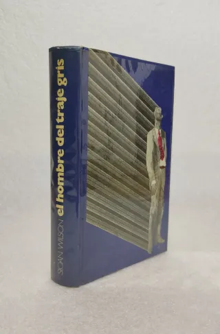 El hombre del traje gris