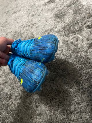 Chuteiras Puma Ultra 3.2 FG/MG