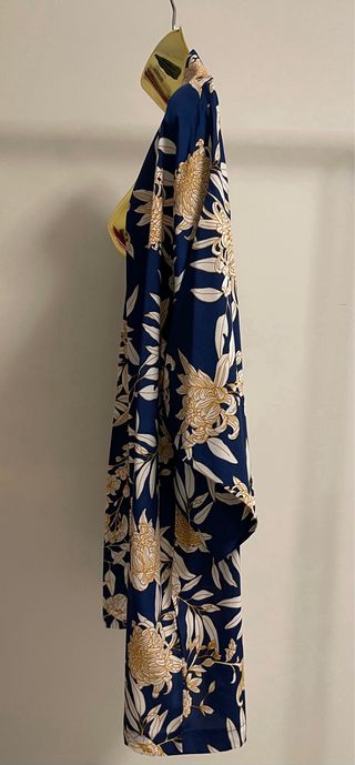 Quimono Pull&Bear floral azul e dourado