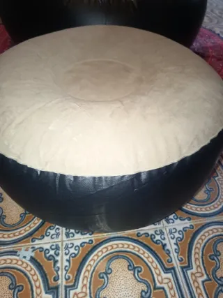 Sofá de descanso com puff inflável