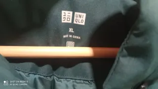 Abrigo Uniqlo Plumas Ganso Talla XL Verde