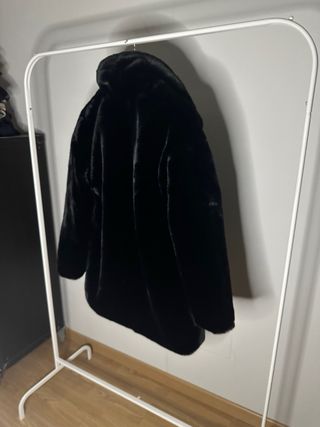 Abrigo Zara Woman Pelo Sintético Negro Talla S