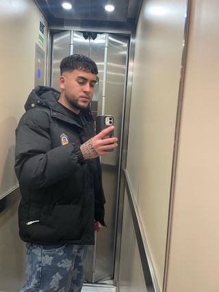 Chico fuerte para mudanzas o cargar muebles – 12€/