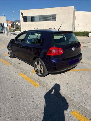 Volkswagen Golf 2005