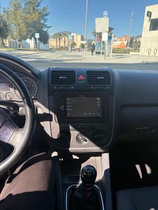 Volkswagen Golf 2005