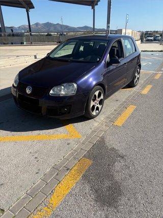 Volkswagen Golf 2005