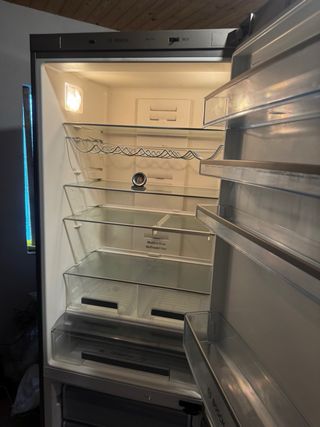 Nevera Bosch gris 70x200cm.  transporte disponible