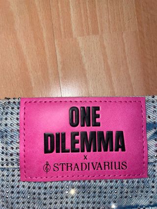 Falda pantalón One Dilemma x Stradivarius T.36
