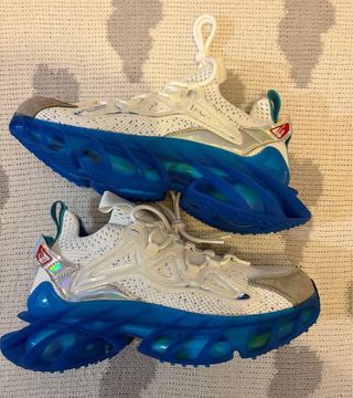 Zapatillas deportivas talla 39