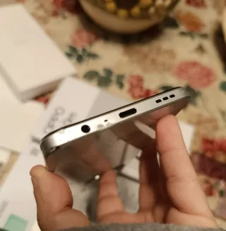 Oppo A40m Smartphone