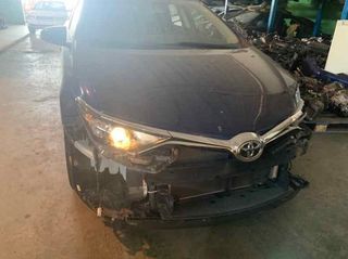Toyota 8126002480ad luz auris 1.2 (116 cv | 214559