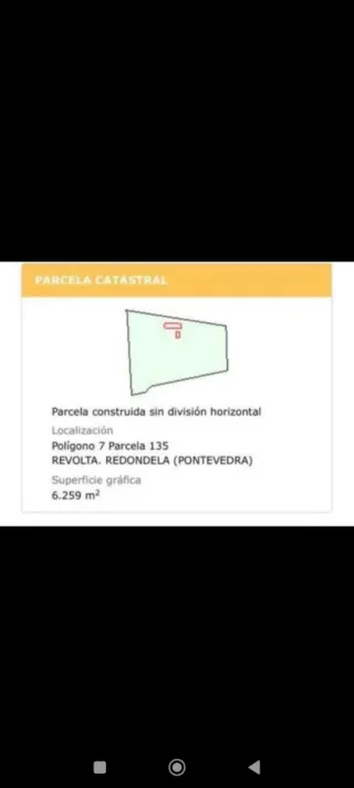 Finca rústica con construcciones